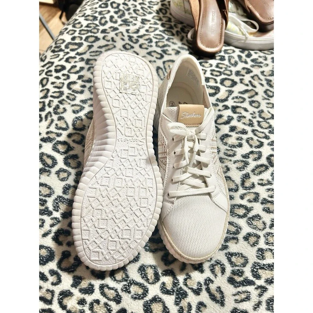 Sketchers Womens Wilshire Blvd Sneakers White & Tan Size 8 Casual Comfort Vegan - Picture 6 of 10